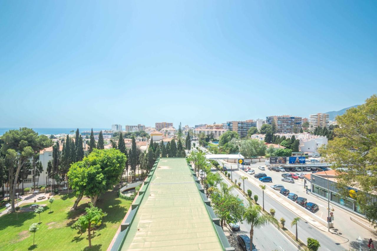 Ferienwohnung El Rocio En La Playa De Cariluela Torremolinos Exterior foto