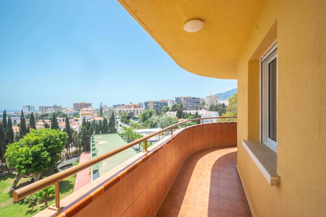 Ferienwohnung El Rocio En La Playa De Cariluela Torremolinos Exterior foto