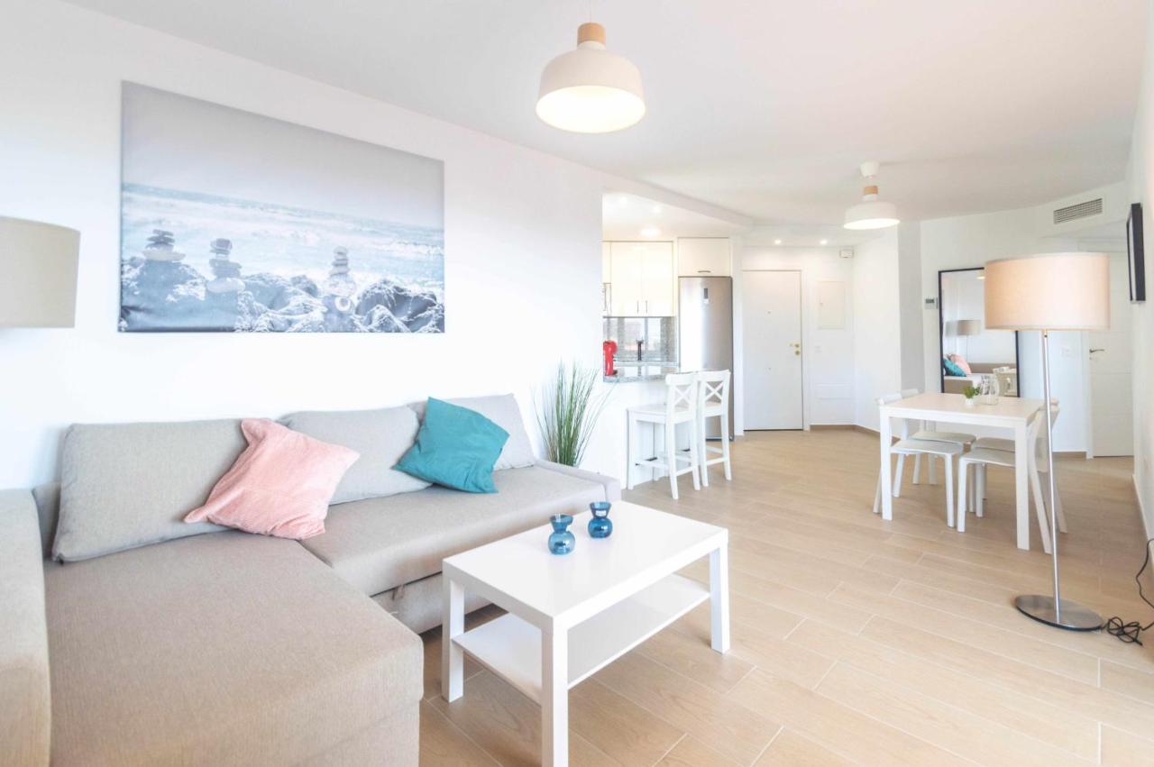 Ferienwohnung El Rocio En La Playa De Cariluela Torremolinos Exterior foto