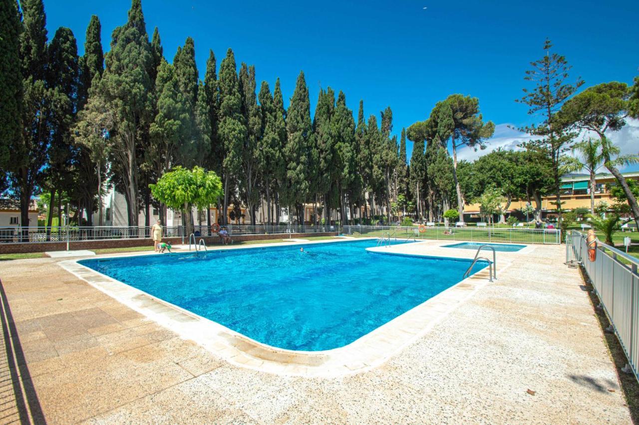 Ferienwohnung El Rocio En La Playa De Cariluela Torremolinos Exterior foto